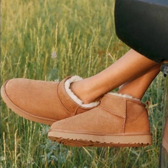 UGG Shoes - Ugg ULTRA Mini II in Chestnut Womens size 7